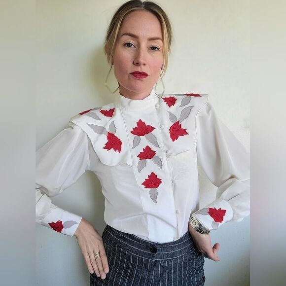 The Rosalia Red Rose Victorian Vintage Blouse S - Picture 7 of 12